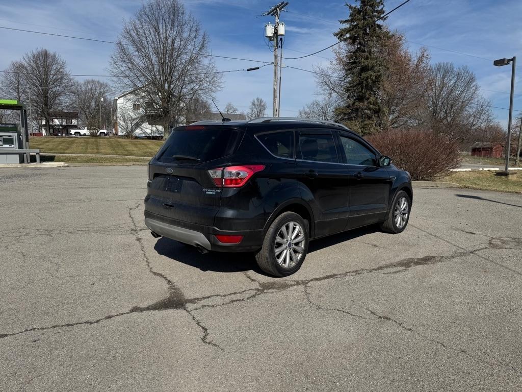 Ford Escape Titanium 4WD 2017