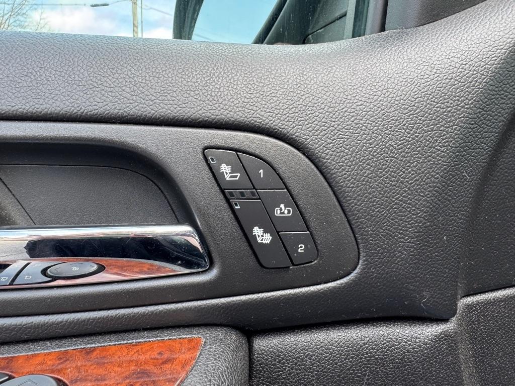 Chevrolet Silverado 1500 LTZ Crew Cab 4WD 2008