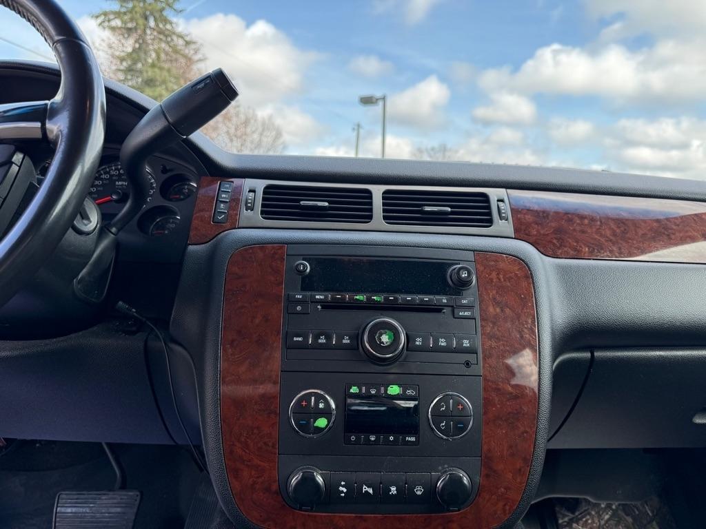 Chevrolet Silverado 1500 LTZ Crew Cab 4WD 2008
