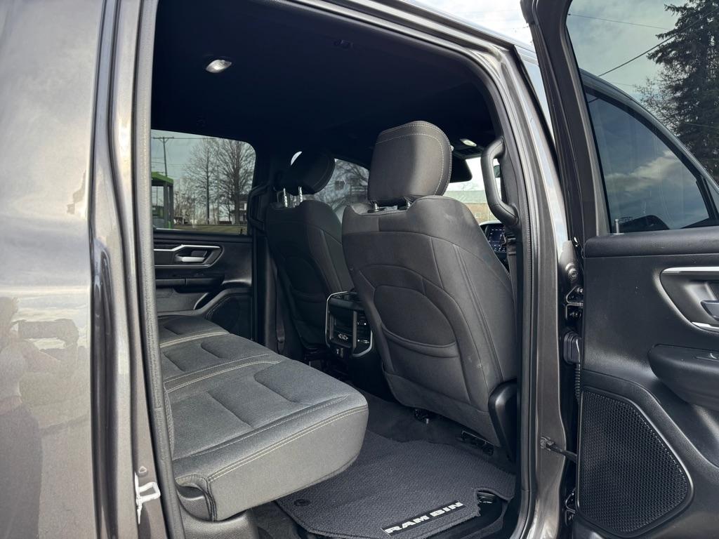RAM 1500 Big Horn Crew Cab SWB 4WD 2019