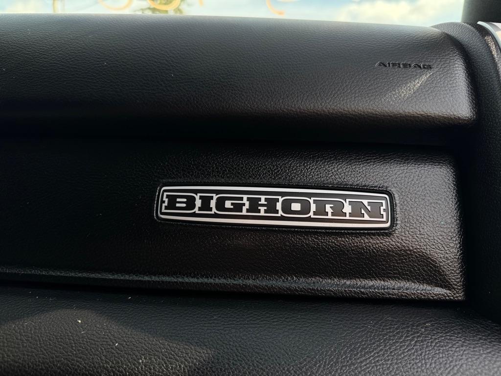RAM 1500 Big Horn Crew Cab SWB 4WD 2019