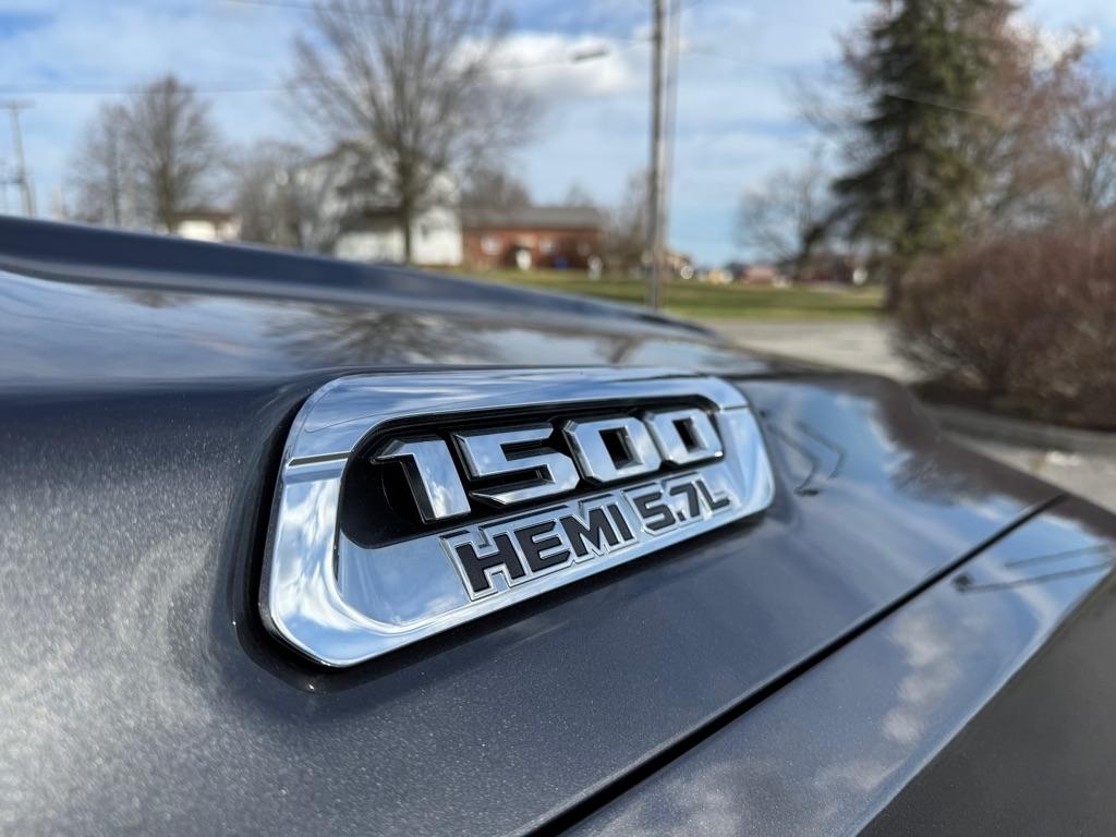 RAM 1500 Big Horn Crew Cab SWB 4WD 2019