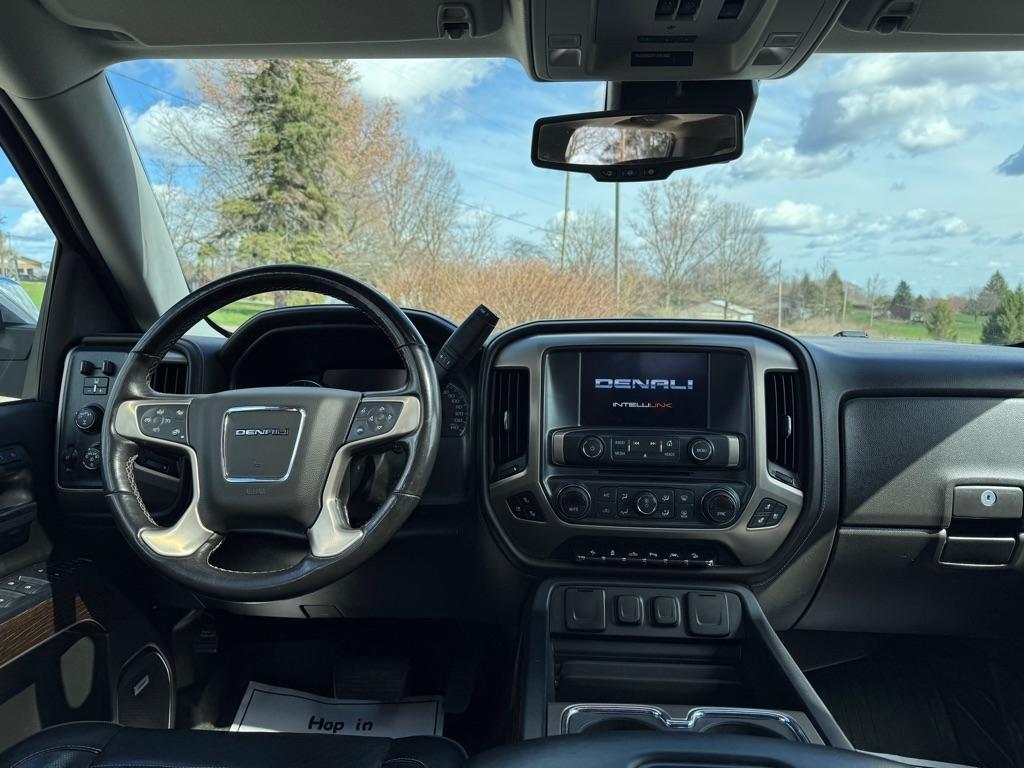 GMC Sierra 1500 Denali Crew Cab Long Box 4WD 2018