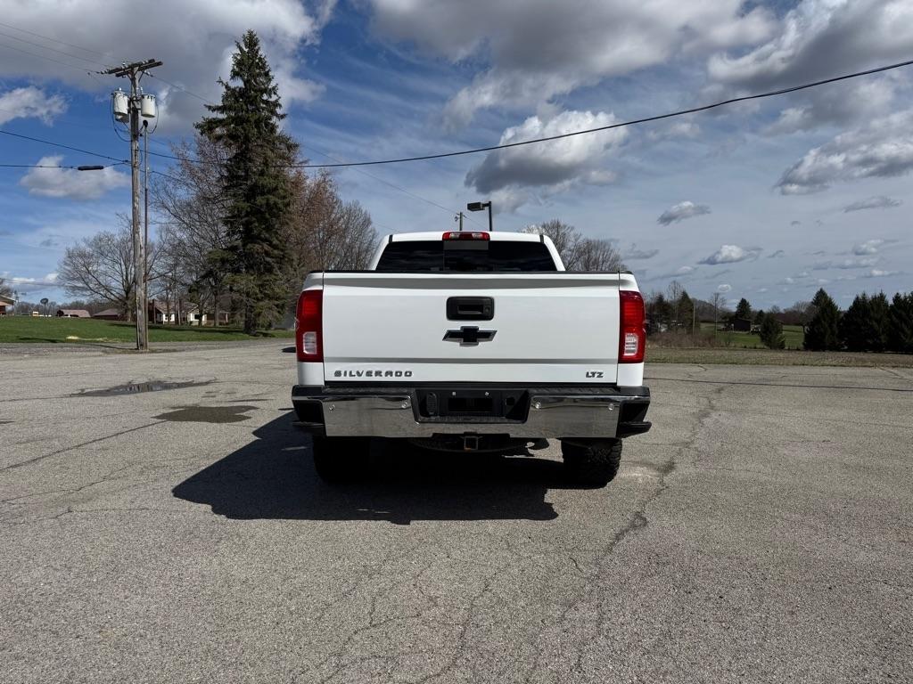 Chevrolet Silverado 1500 LTZ Crew Cab 4WD 2017