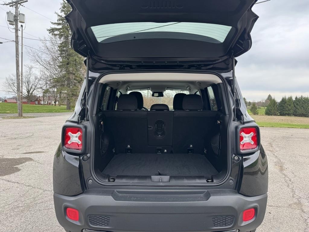 Jeep Renegade Latitude 4WD 2016