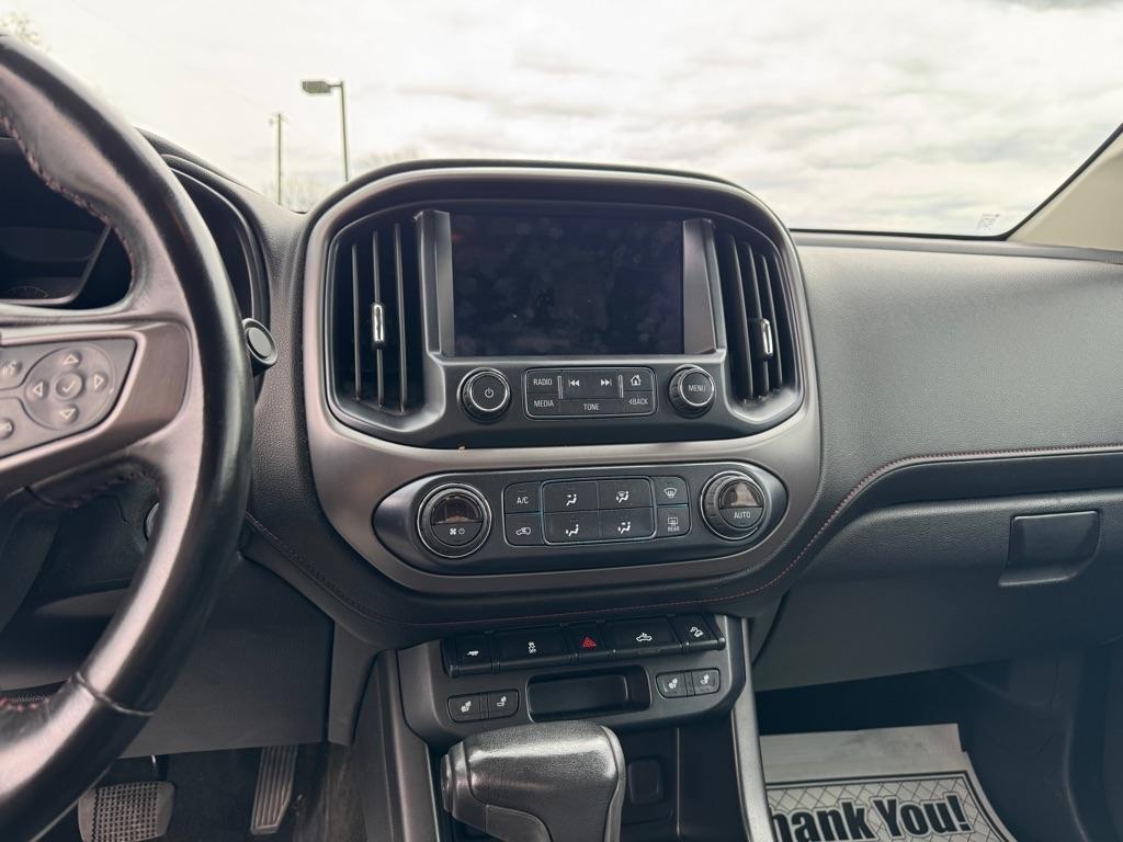 GMC Canyon SLE Crew Cab 4WD 2017