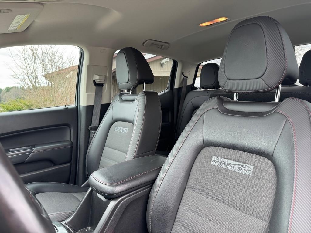 GMC Canyon SLE Crew Cab 4WD 2017