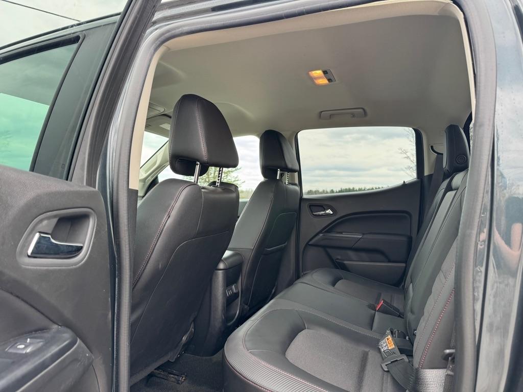 GMC Canyon SLE Crew Cab 4WD 2017