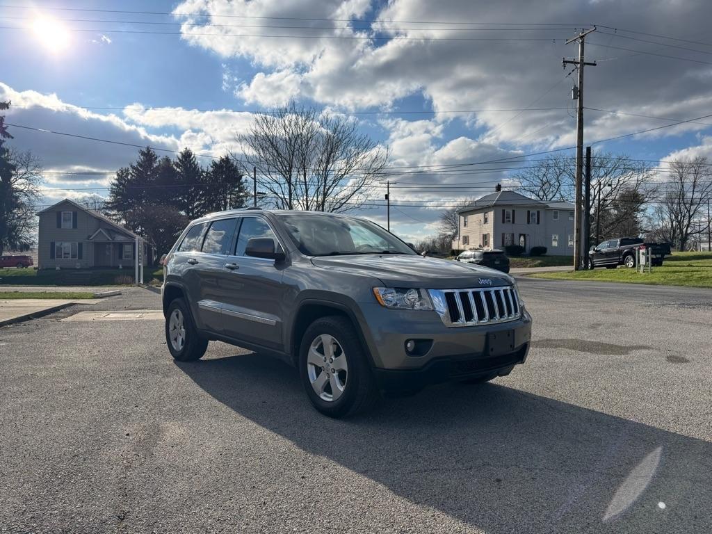 Jeep Grand Cherokee Laredo 4WD 2011