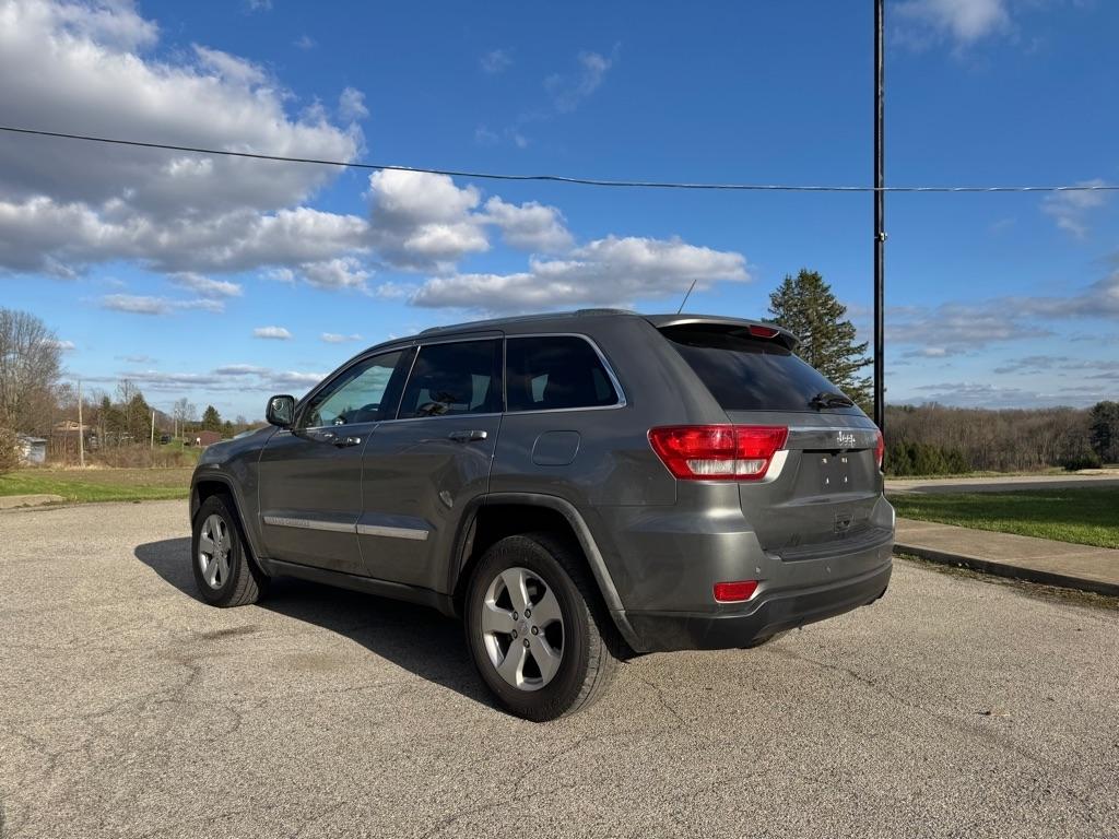 Jeep Grand Cherokee Laredo 4WD 2011