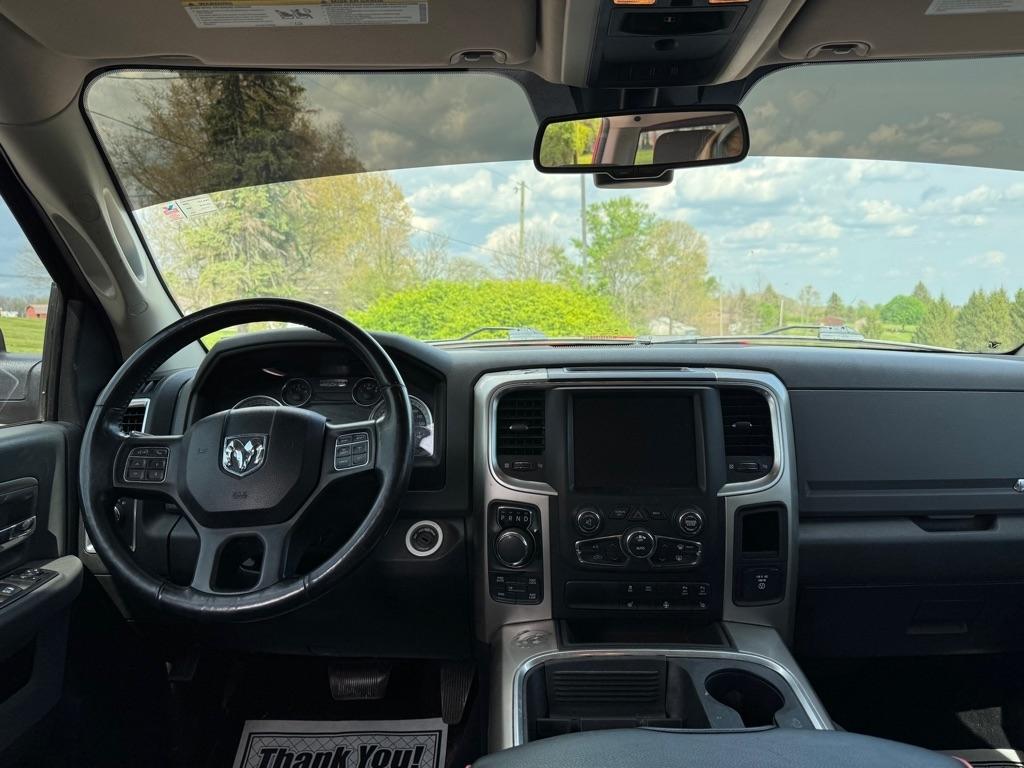 RAM 1500 SLT Crew Cab SWB 4WD 2018