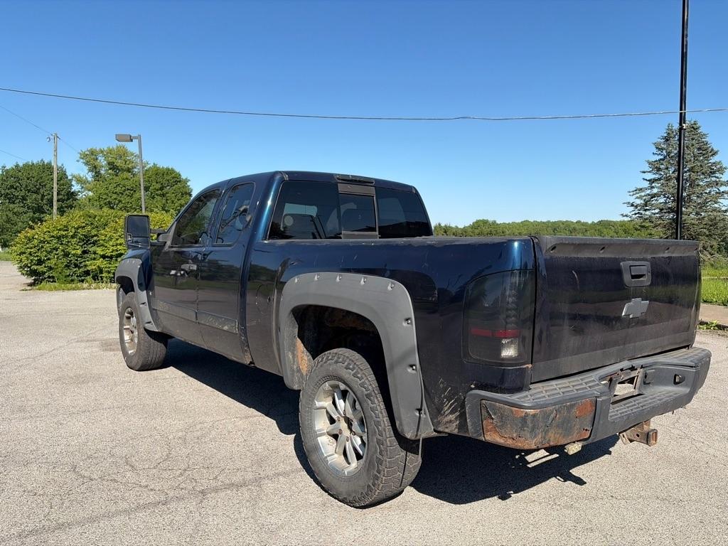 Chevrolet Silverado 1500 Work Truck Ext. Cab Short Box 4WD 2007
