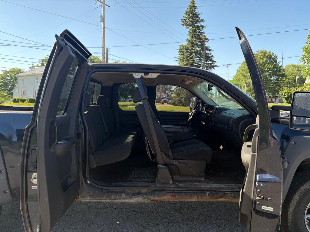Chevrolet Silverado 1500 Work Truck Ext. Cab Short Box 4WD 2007