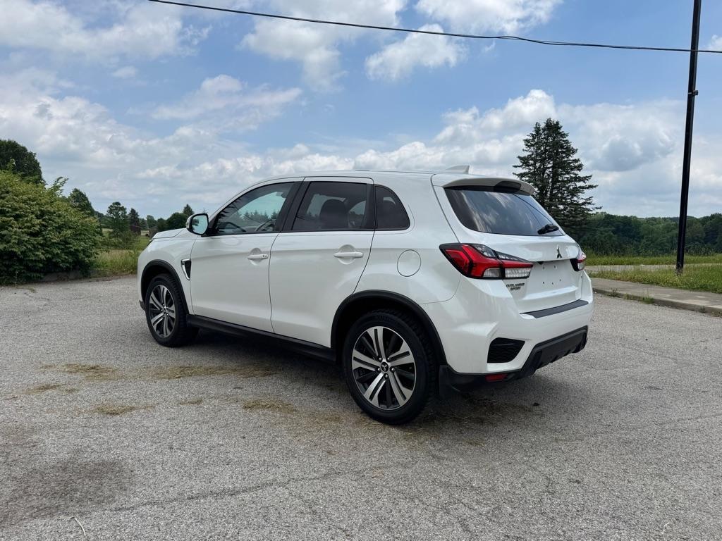 Mitsubishi Outlander Sport 2.0 ES AWD 2021