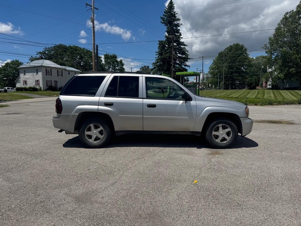 Chevrolet TrailBlazer LS 4WD 2006