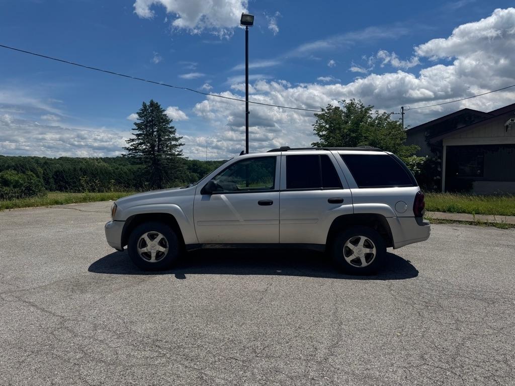 Chevrolet TrailBlazer LS 4WD 2006