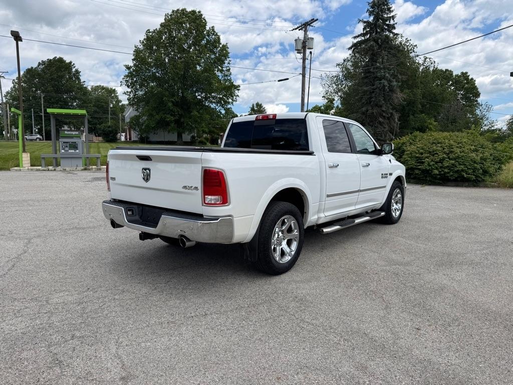 RAM 1500 Laramie Crew Cab SWB 4WD 2017