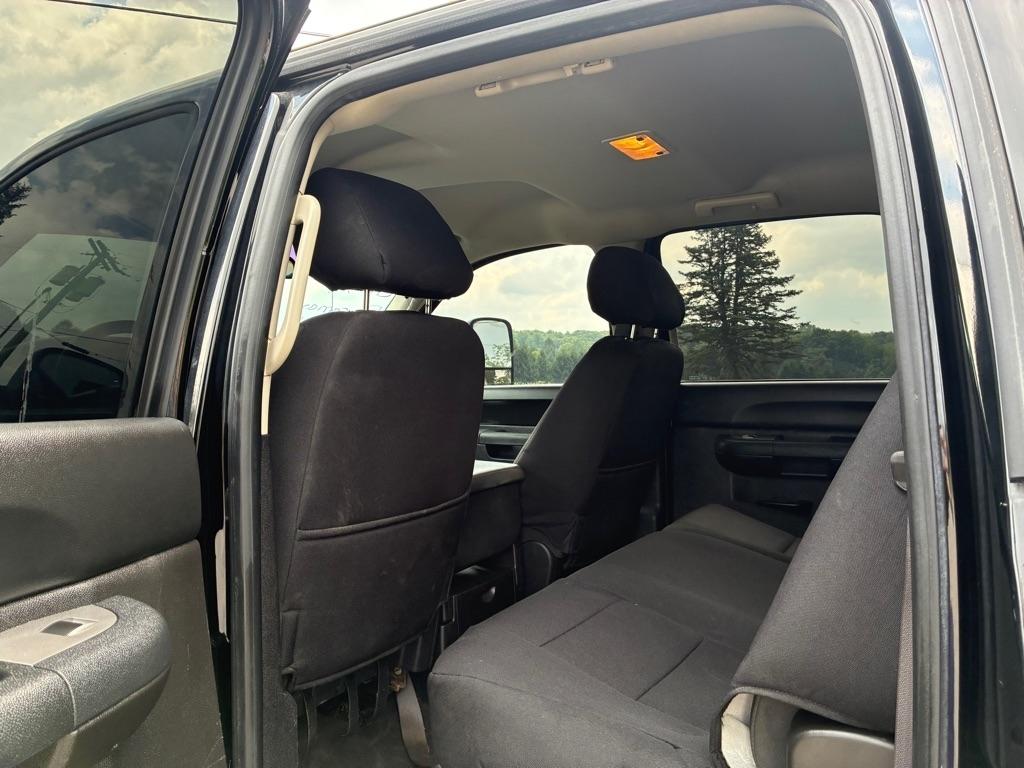 Chevrolet Silverado 2500HD LT Crew Cab 4WD 2013