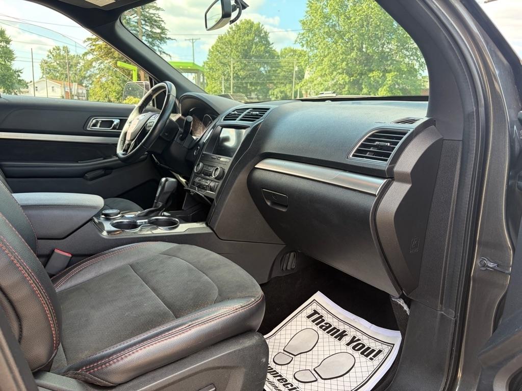 Ford Explorer XLT 4WD 2019