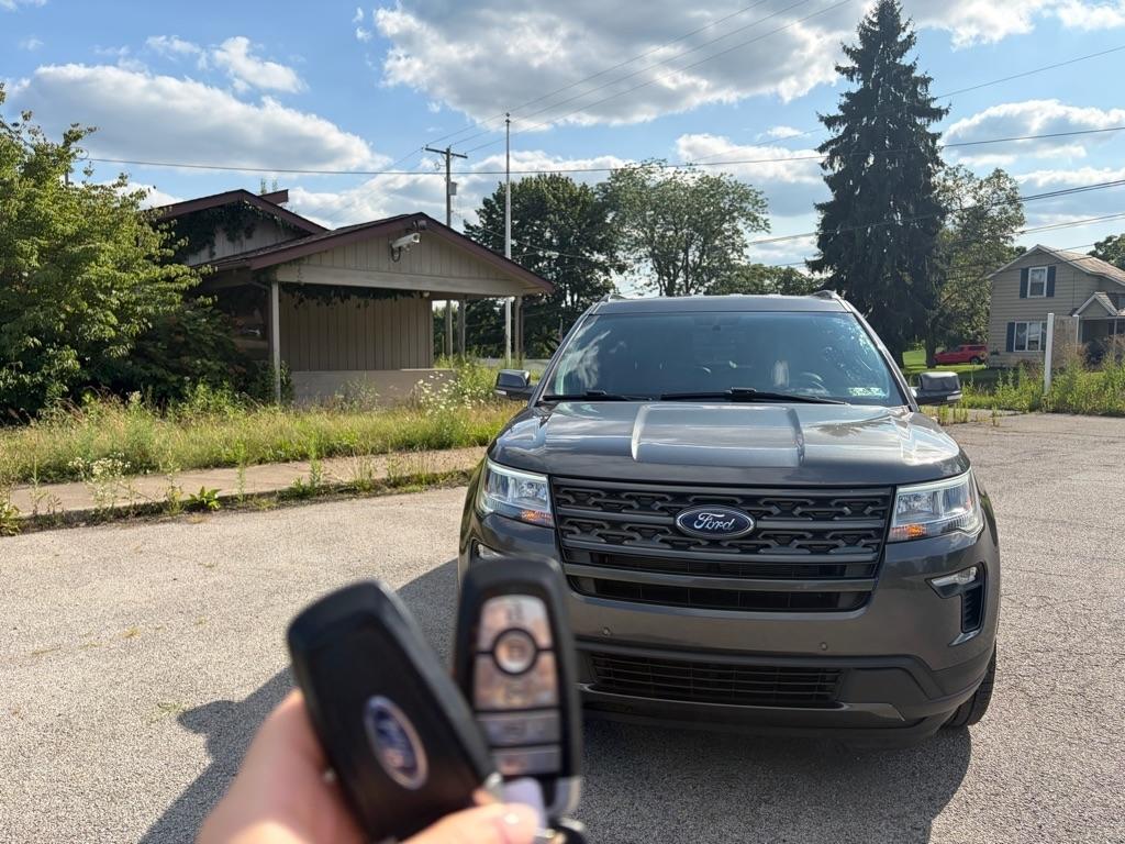 Ford Explorer XLT 4WD 2019
