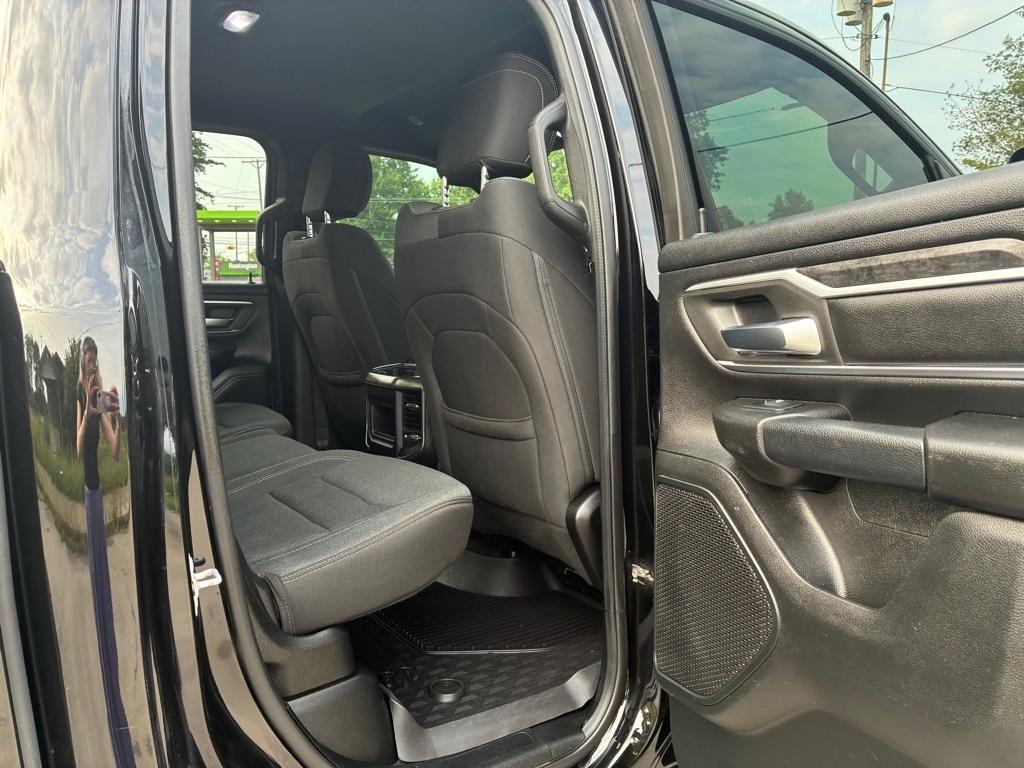 RAM 1500 Big Horn Quad Cab 4WD 2019