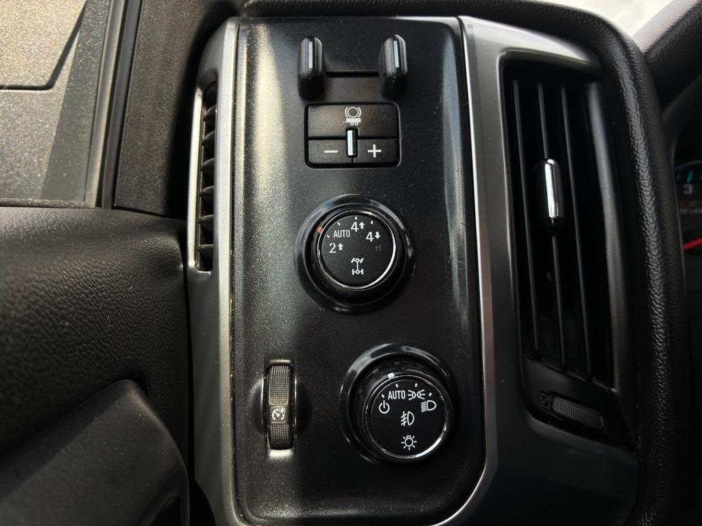 Chevrolet Silverado 1500 LT Double Cab 4WD 2016