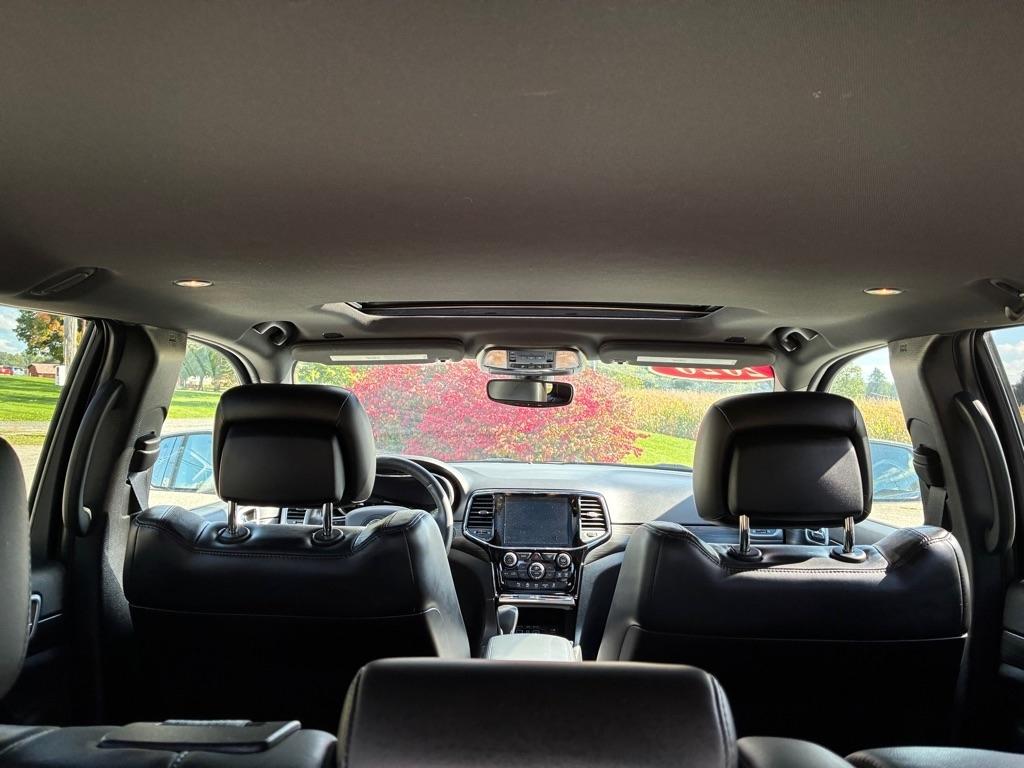 Jeep Grand Cherokee Laredo 4WD 2020