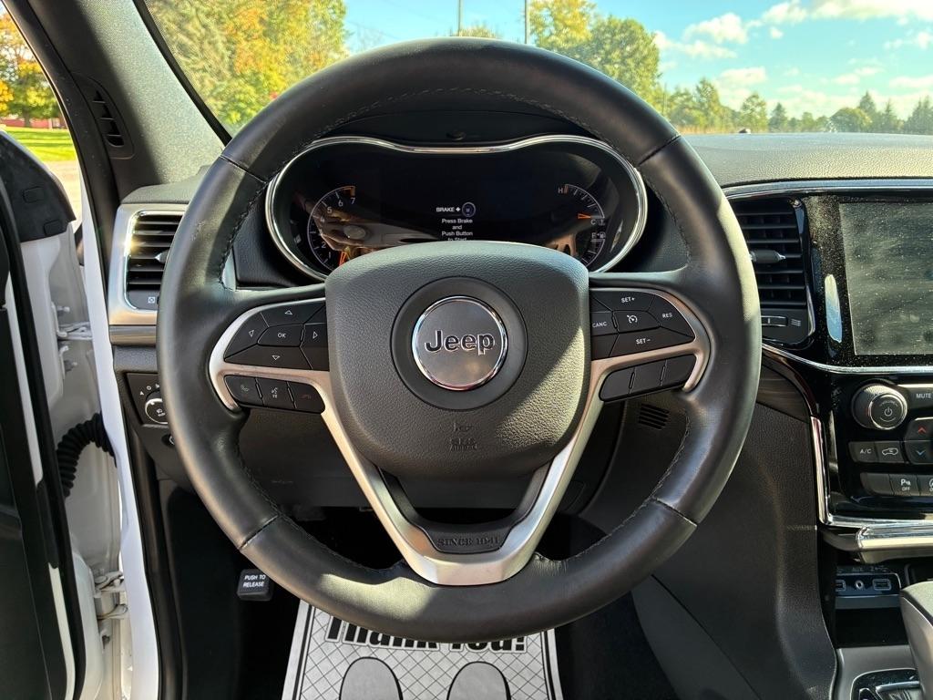 Jeep Grand Cherokee Laredo 4WD 2020