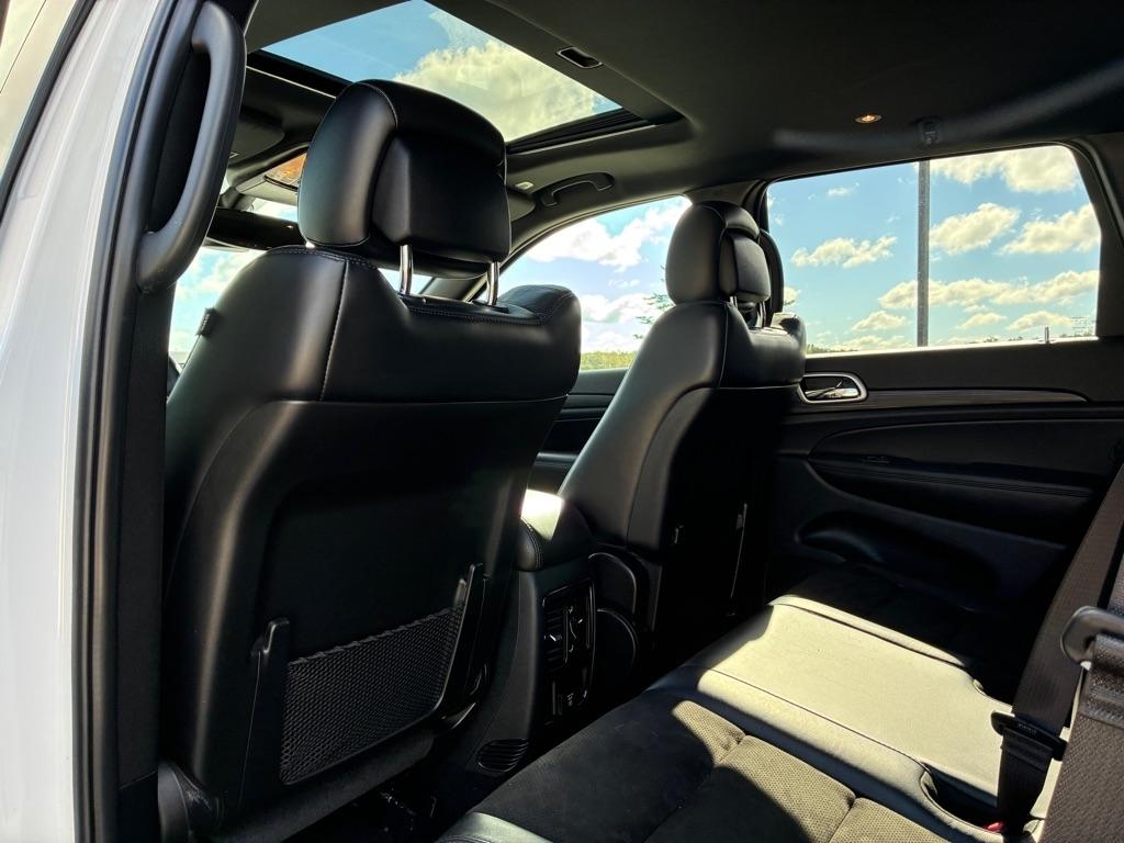 Jeep Grand Cherokee Laredo 4WD 2020