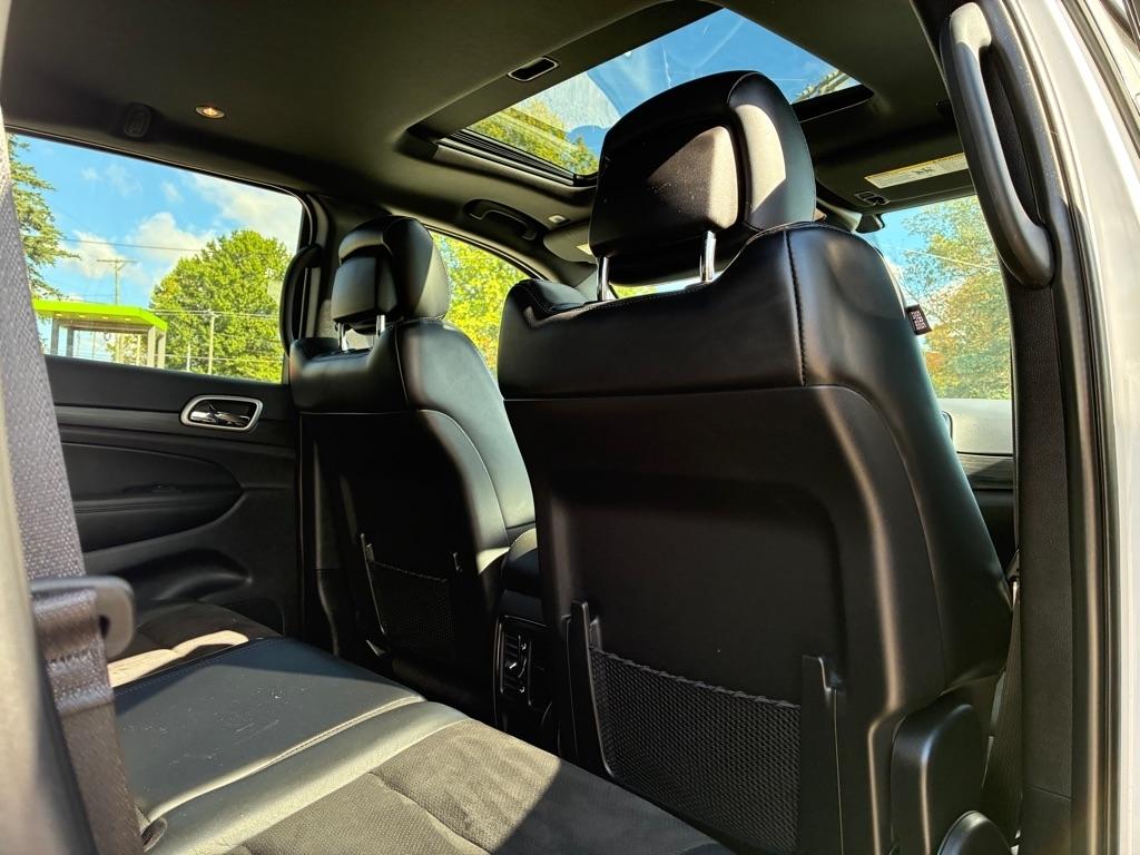 Jeep Grand Cherokee Laredo 4WD 2020