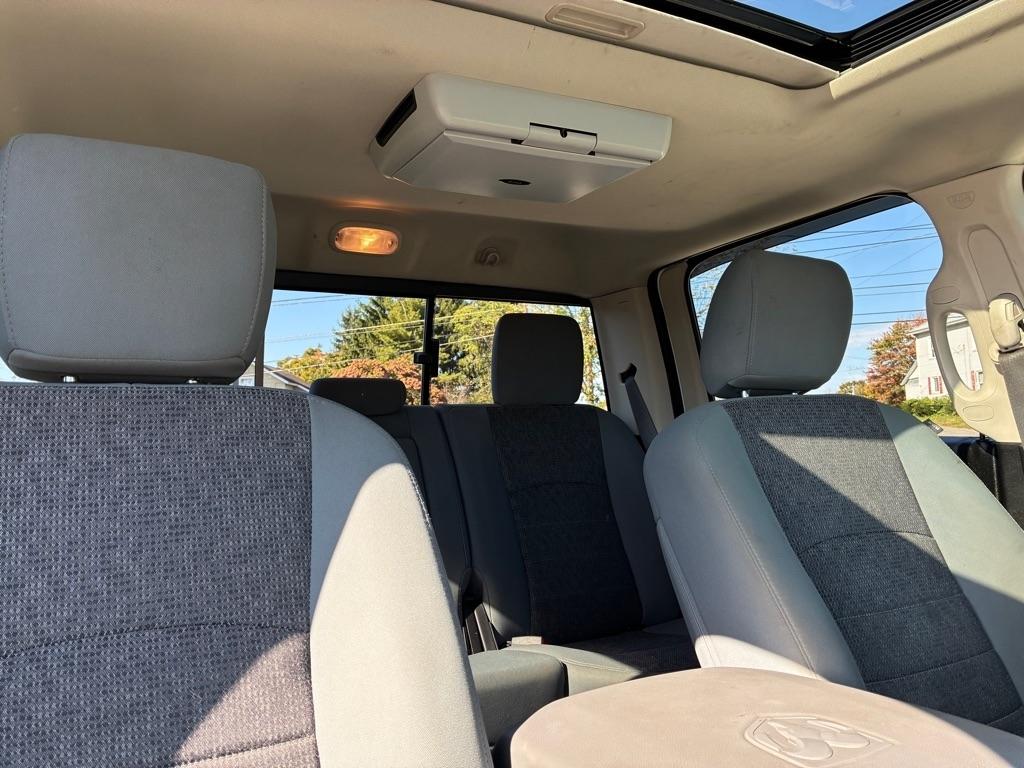 RAM 1500 Classic Tradesman Crew Cab SWB 4WD 2019