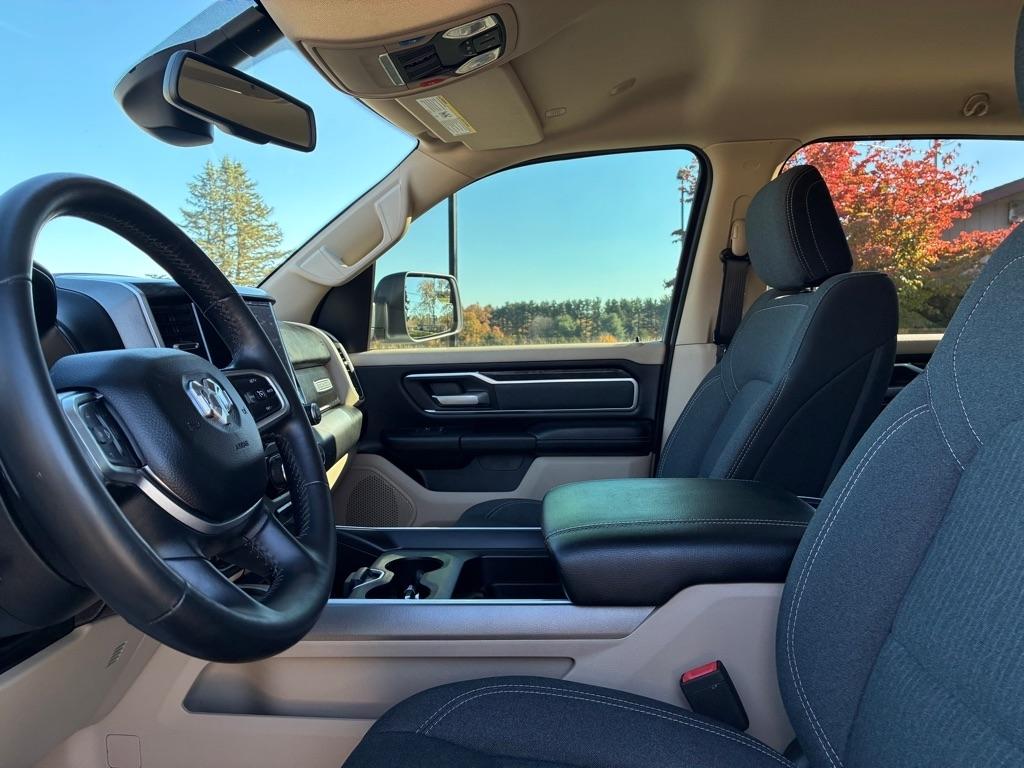 RAM 1500 Big Horn Crew Cab LWB 4WD 2019