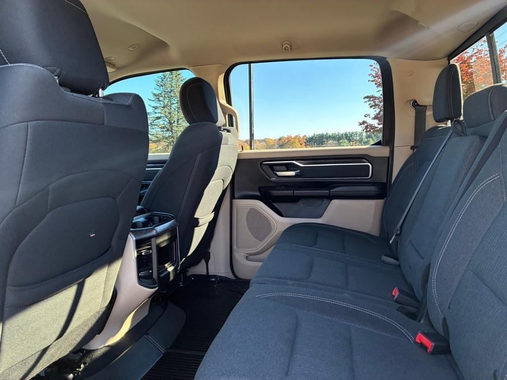 RAM 1500 Big Horn Crew Cab LWB 4WD 2019