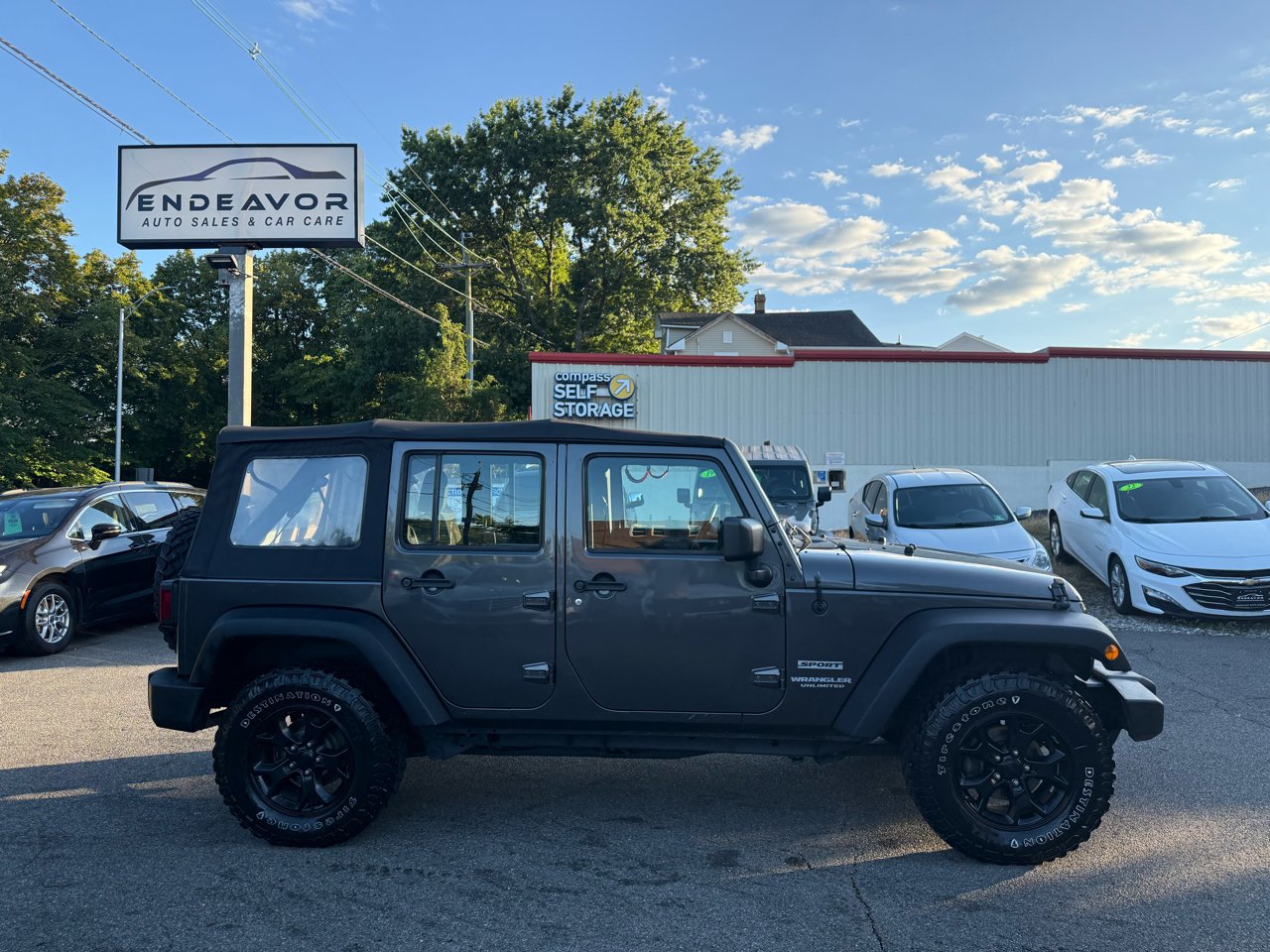Jeep Wrangler Unlimited Sport 4WD 2017 Jeep Wrangler Unlimited Sport 4WD 2017