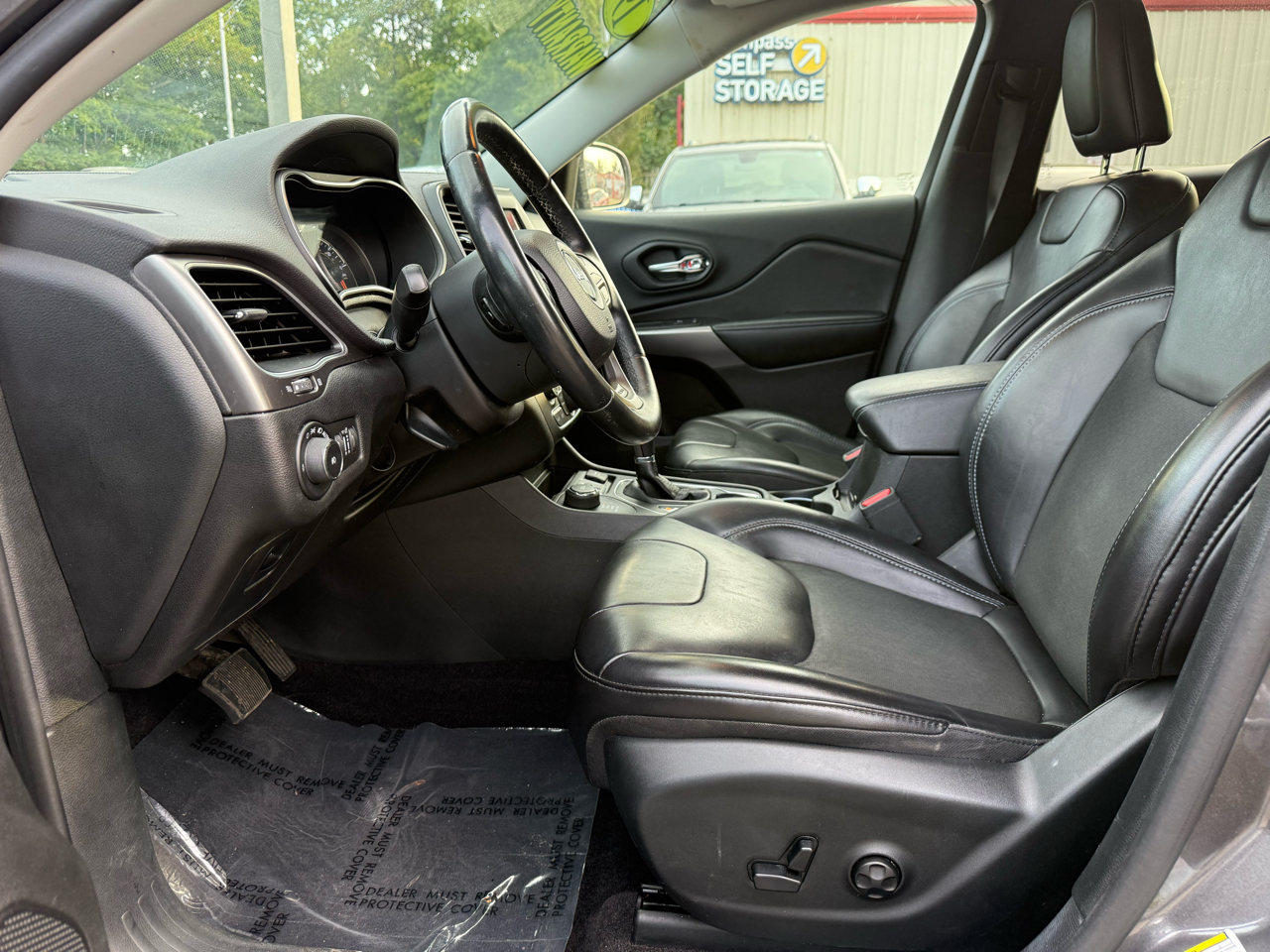 2019 Jeep Cherokee Latitude photo 4