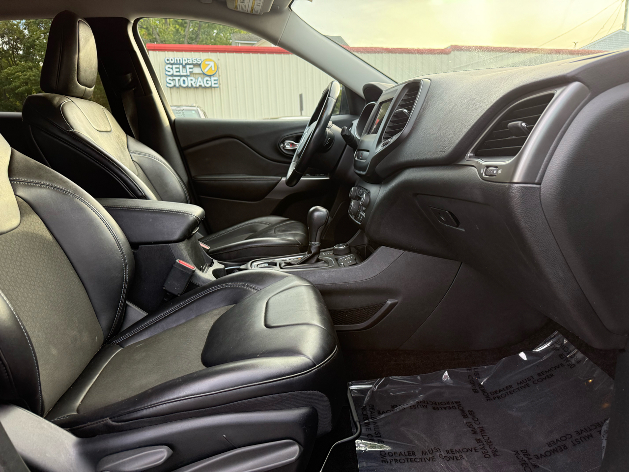 2019 Jeep Cherokee Latitude photo 8