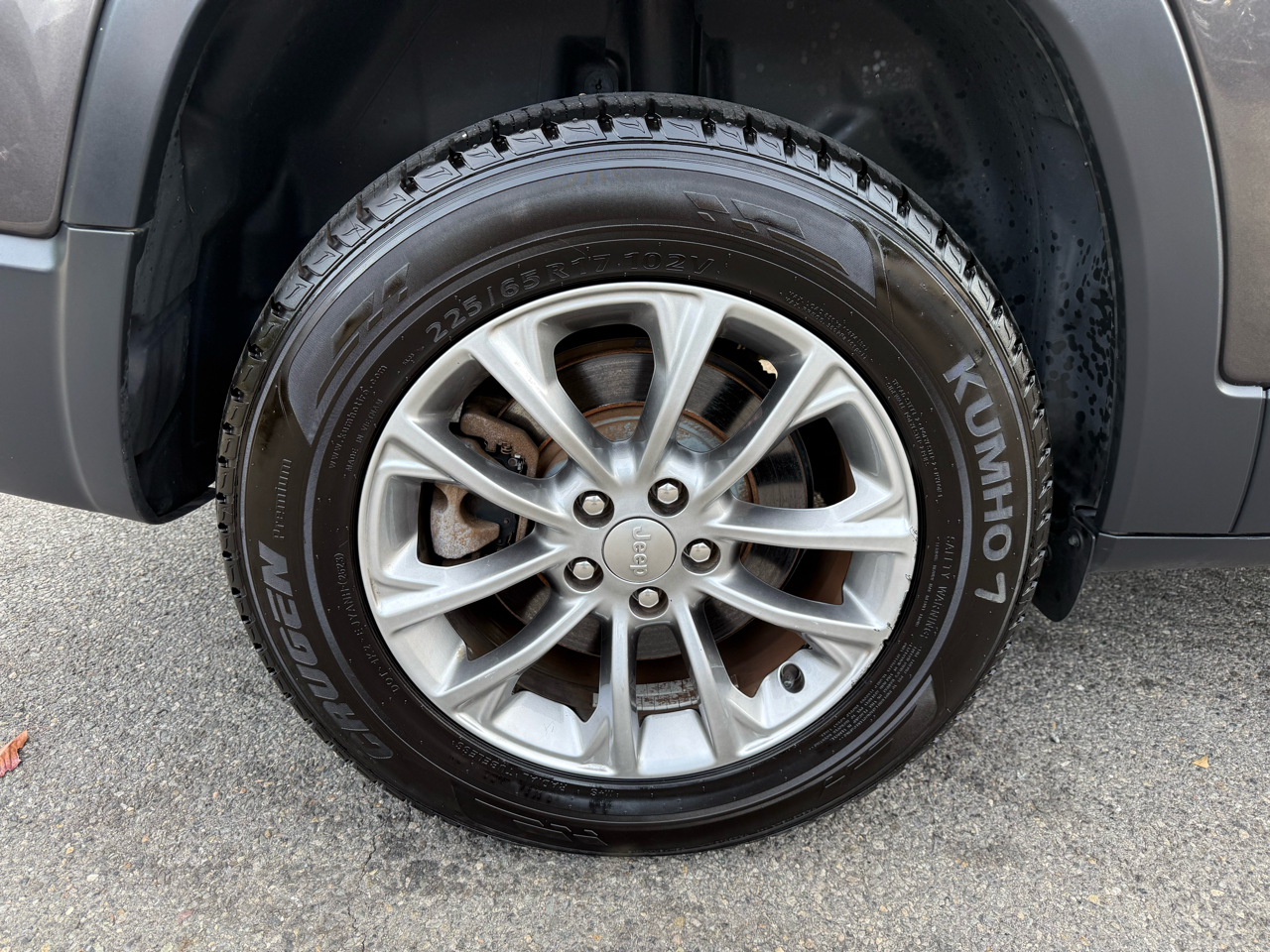 2019 Jeep Cherokee Latitude photo 17