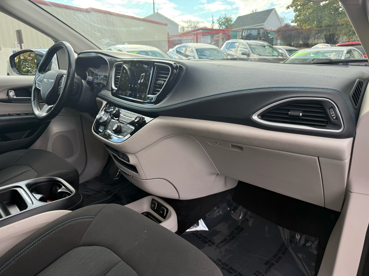 Chrysler Pacifica Hybrid Touring 2021 Chrysler Pacifica Hybrid Touring 2021