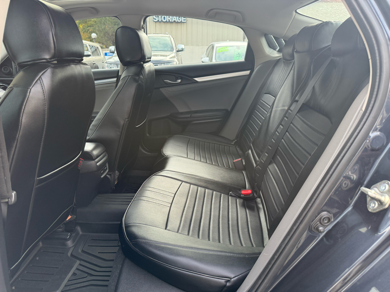 Honda Civic Touring Sedan CVT 2017 Honda Civic Touring Sedan CVT 2017