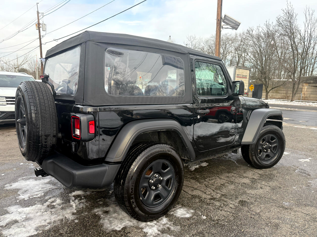 Jeep Wrangler 4WD 2dr Sport 2023