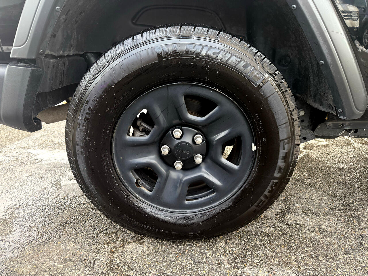 Jeep Wrangler 4WD 2dr Sport 2023