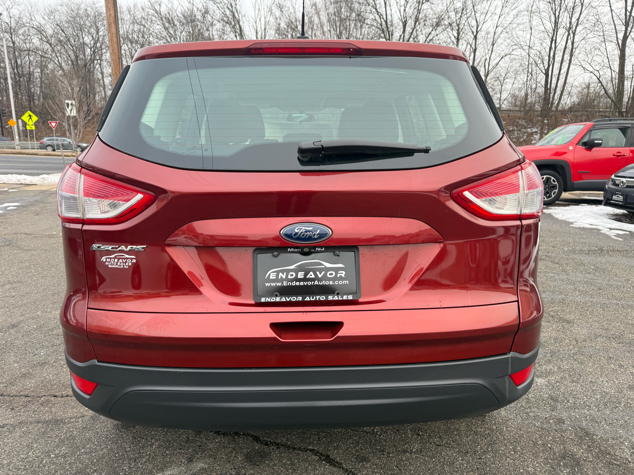Ford Escape S FWD 2014
