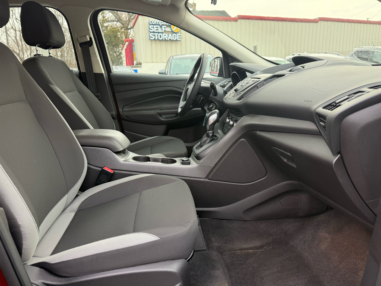 Ford Escape S FWD 2014