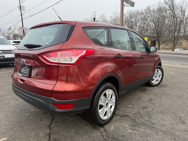 Ford Escape S FWD 2014