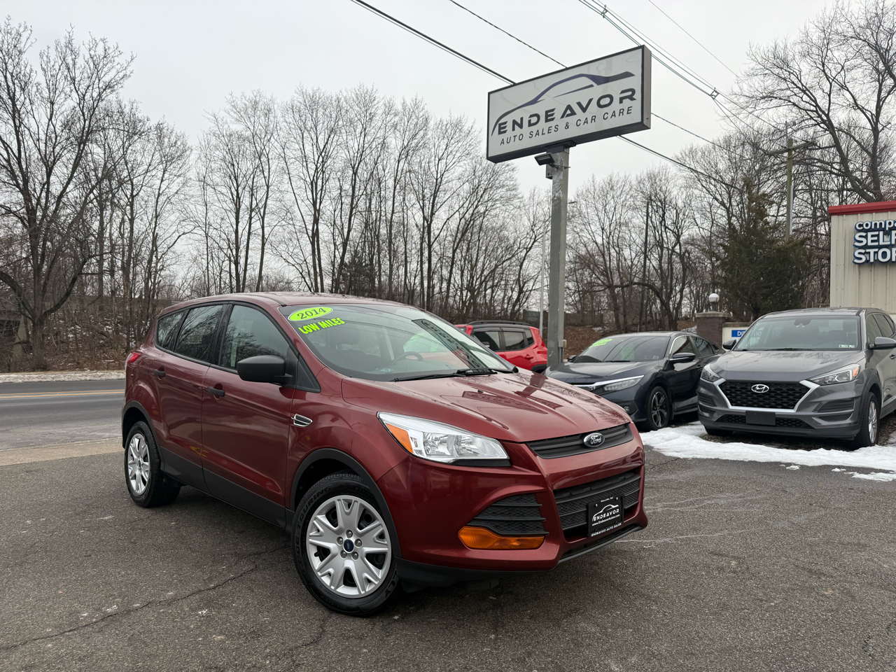 Ford Escape S FWD 2014