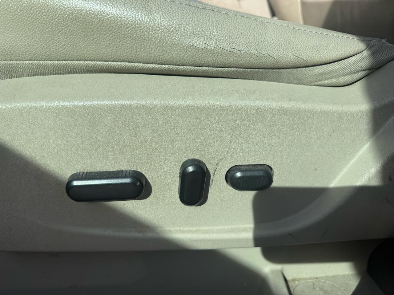 Ford Escape SEL 4WD 2013