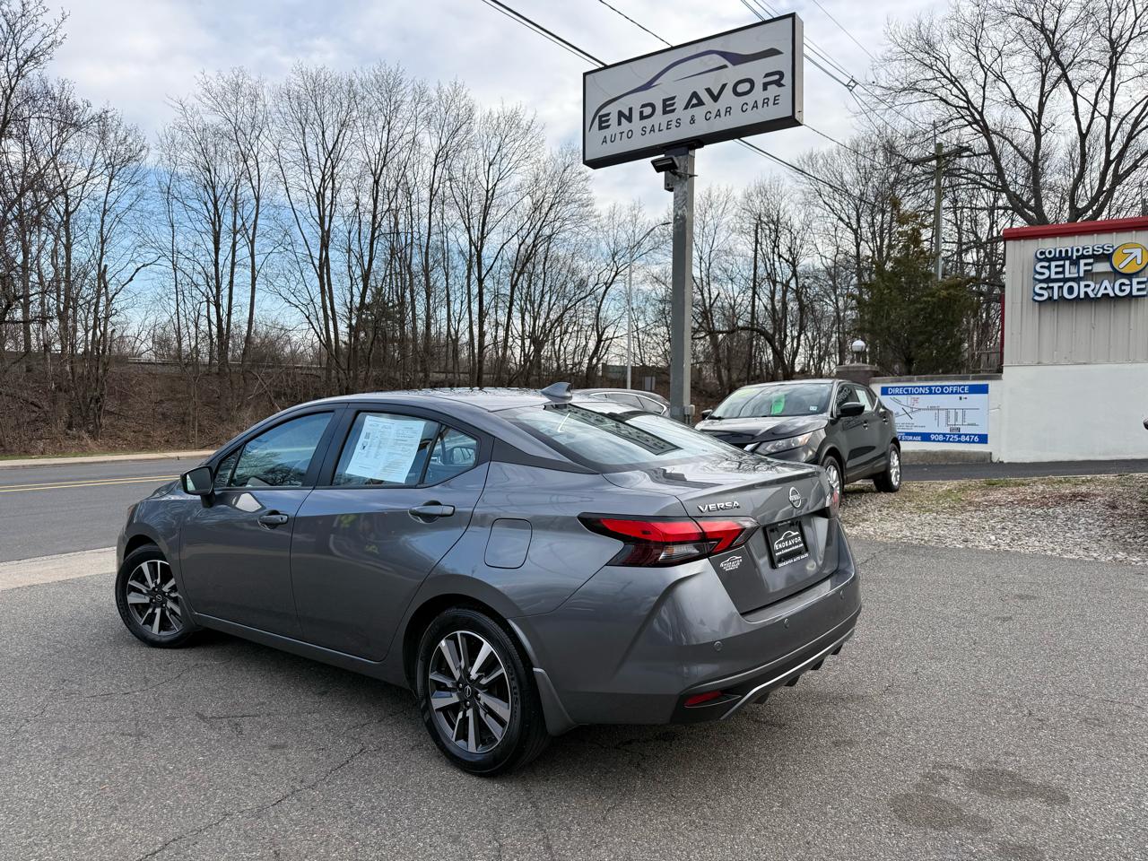 Nissan Versa SV 2024