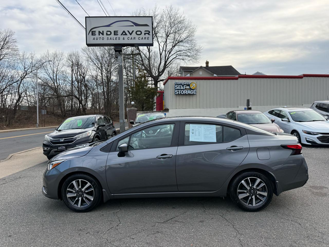 Nissan Versa SV 2024