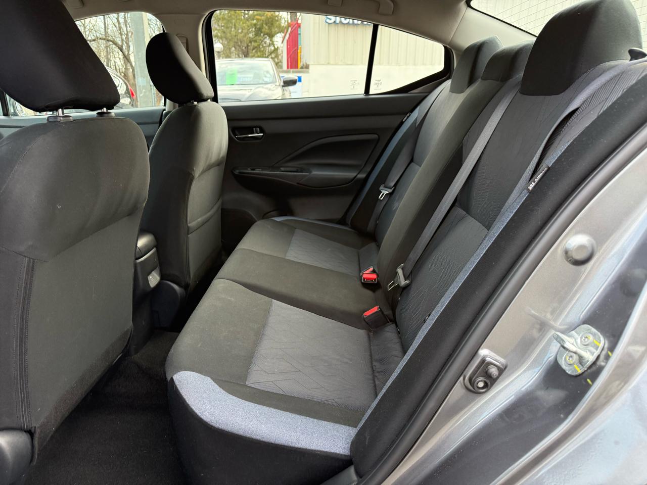 Nissan Versa SV 2024