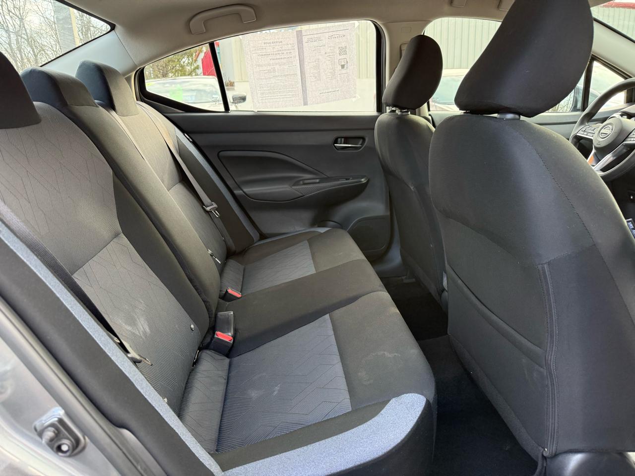 Nissan Versa SV 2024